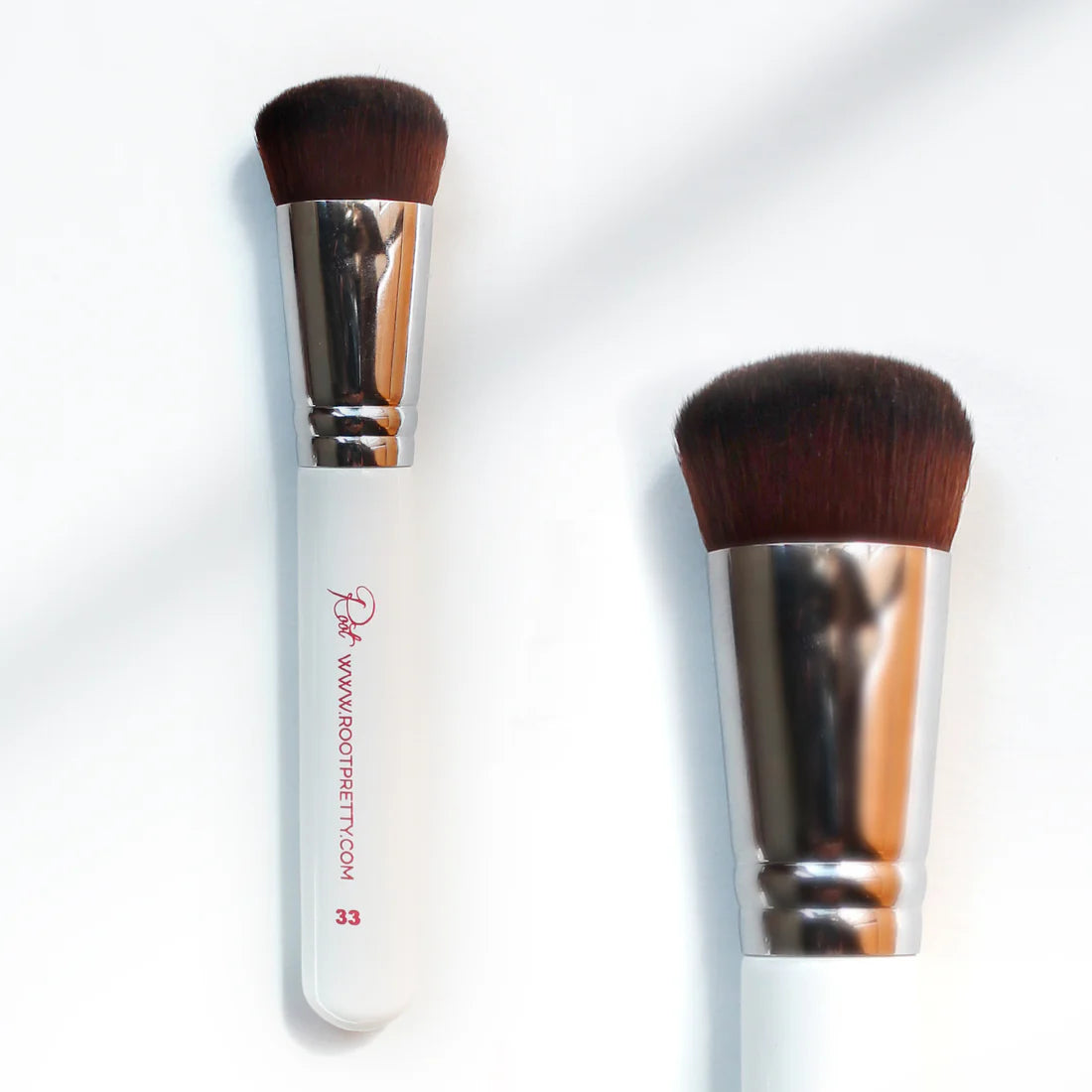 Root #33 Buffy Blending Brush
