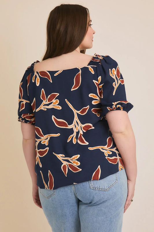 Curvy Navy Floral Boho Short Sleeve