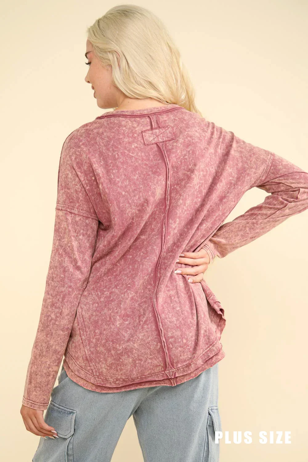 Curvy Mauve Mineral Washed Crew