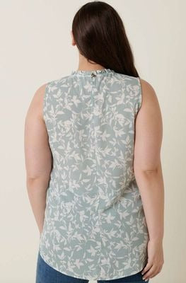 Curvy Dusk Floral Sleeveless Top