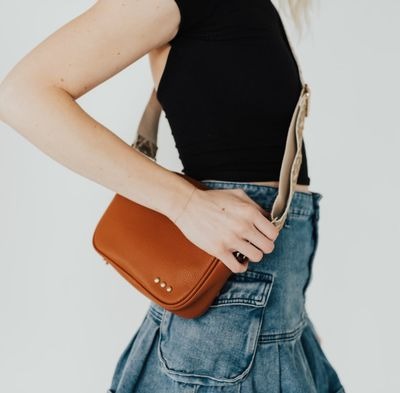 Willow Crossbody