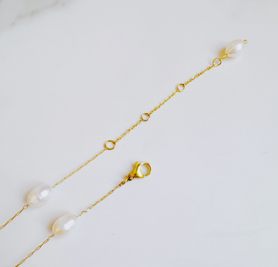 Esther Freshwater Pearl Necklace