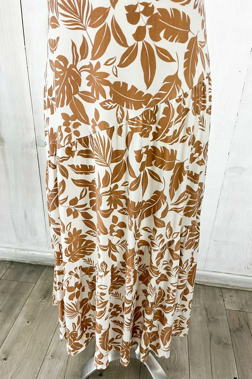 Curvy Tropical Print Sweetheart Maxi