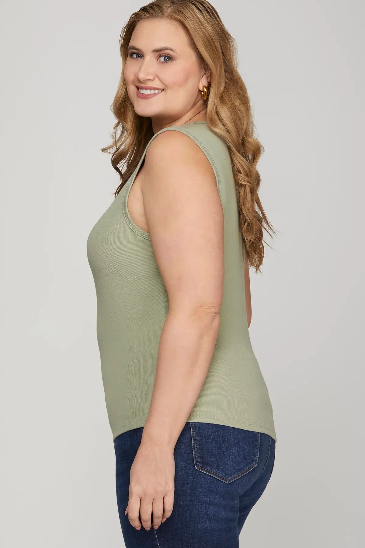Curvy Sage Back Seam Tank
