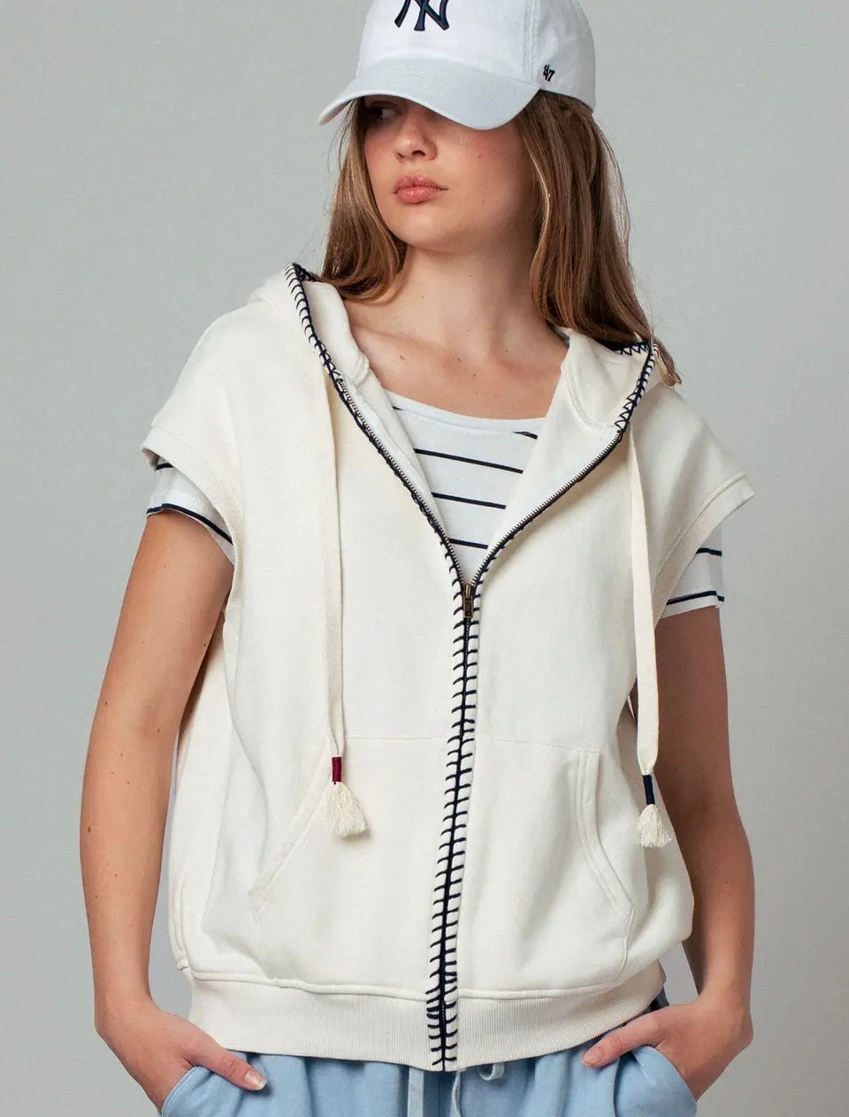 Contrast Stitch Sleeveless Hoodie