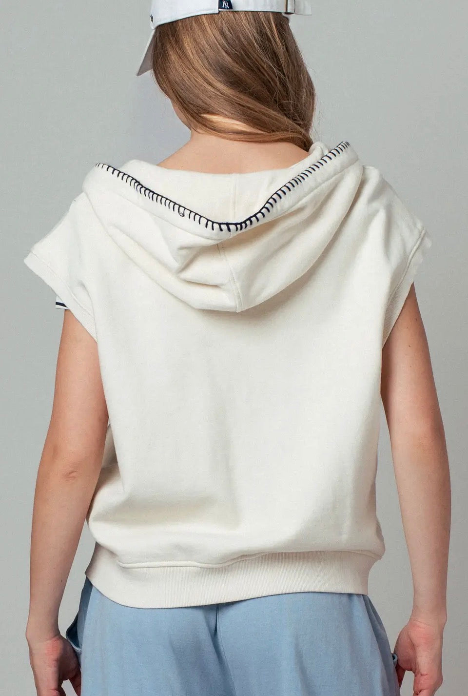 Contrast Stitch Sleeveless Hoodie
