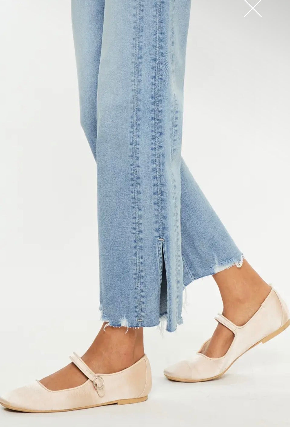 KC MID RISE STRAIGHT MED WASH