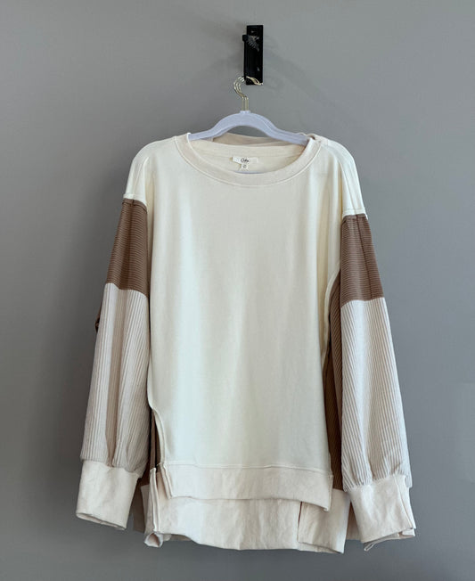 Curvy Corduroy Sleeve