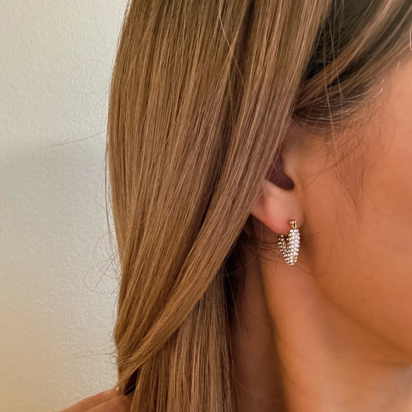 V Shape Classy Hoops