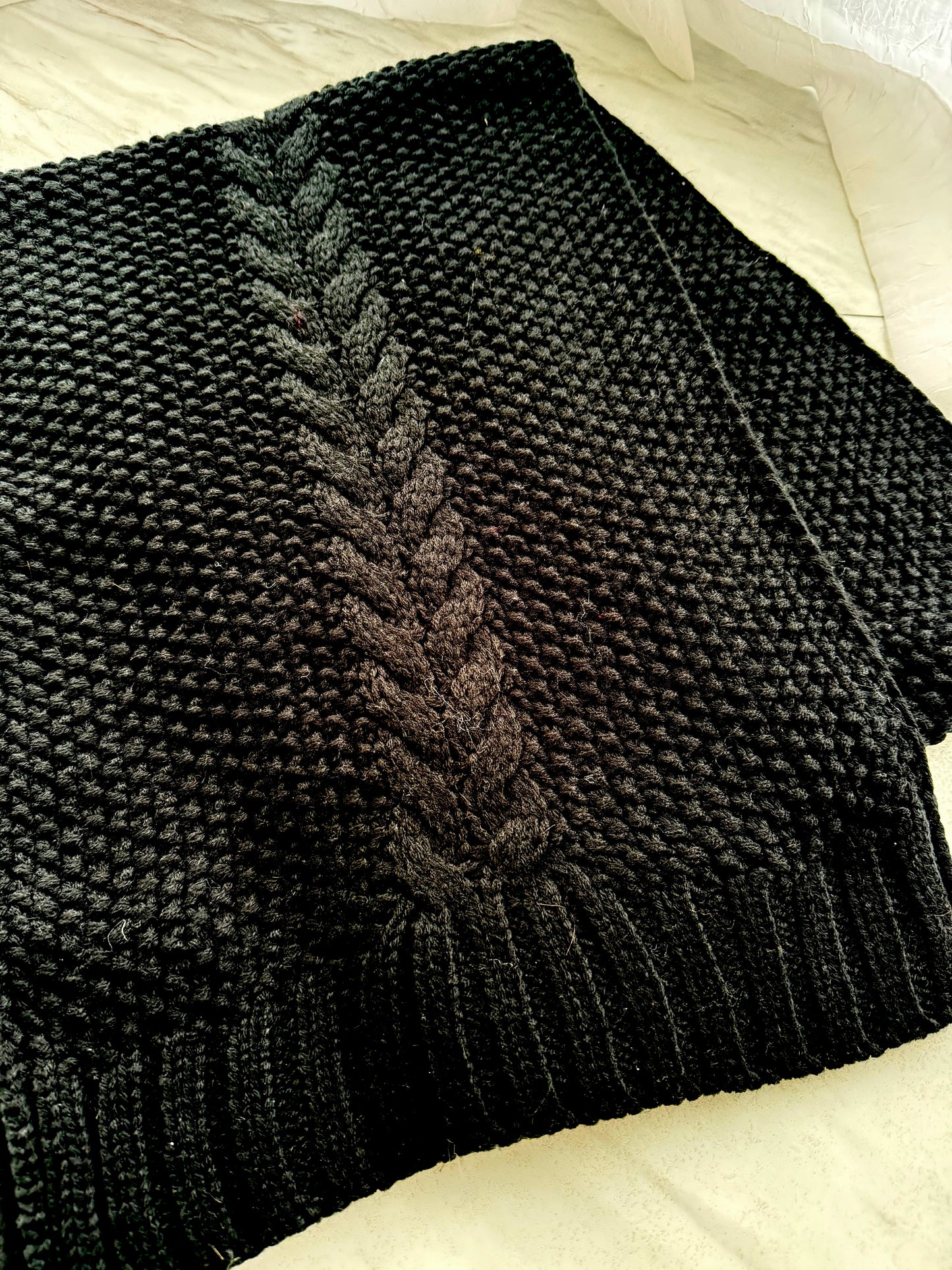 Black Cable Knit Scarf