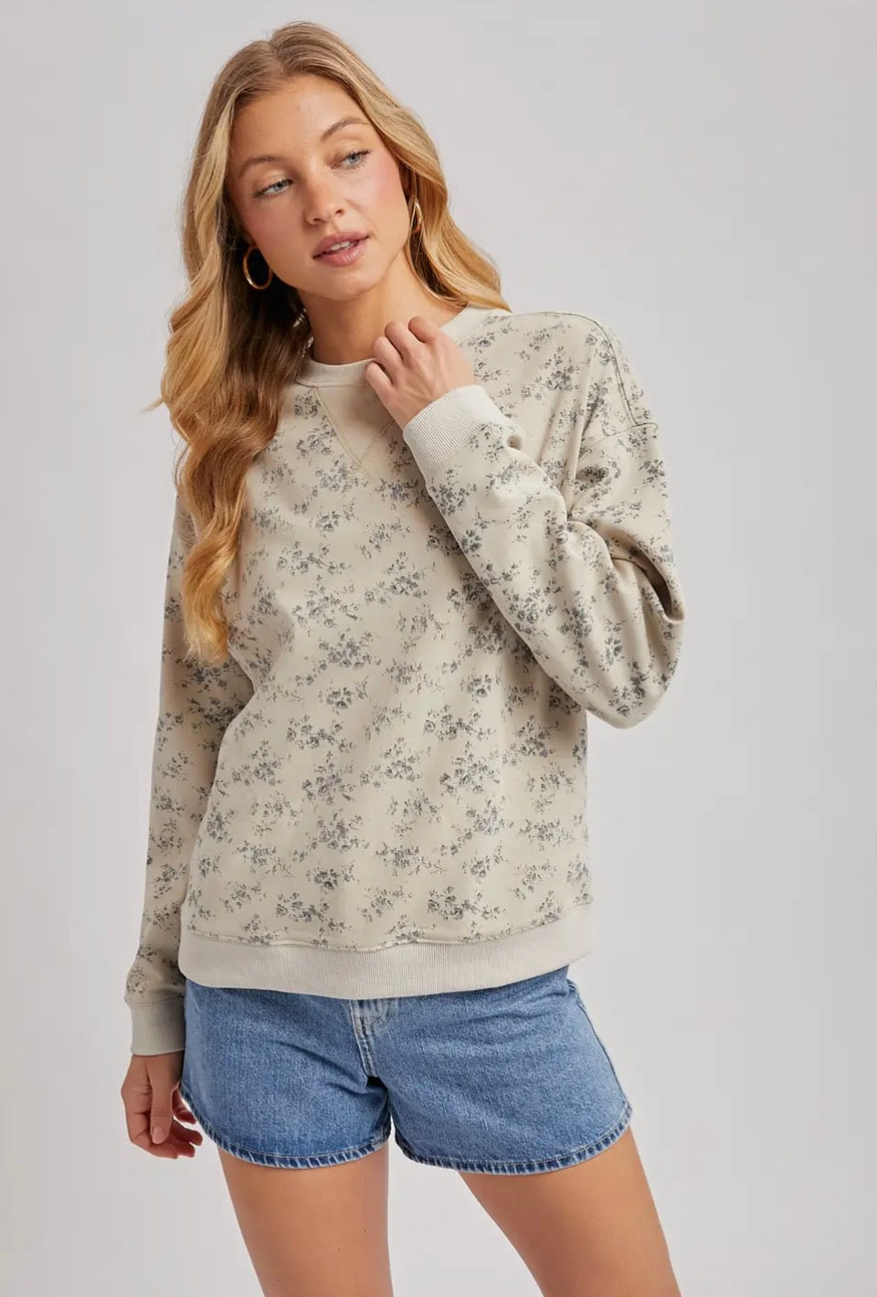 Vintage Ditsy Floral Sweatshirt