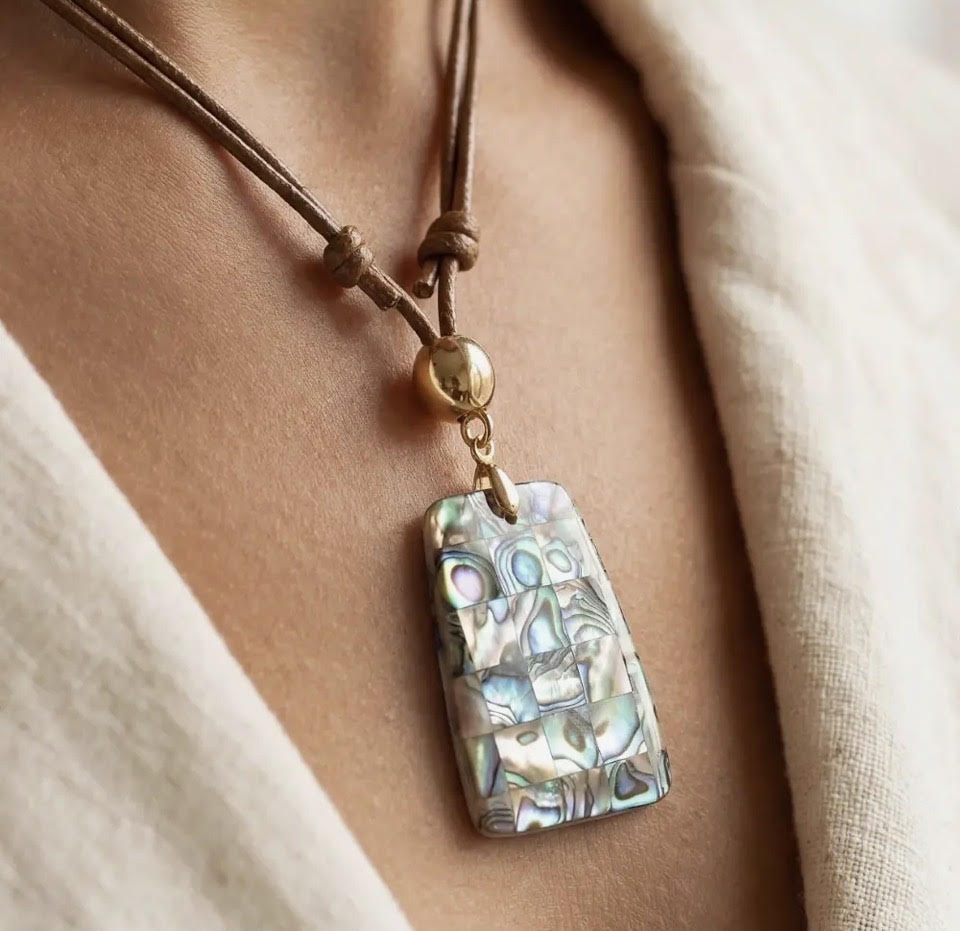 Shell Grid Pendant